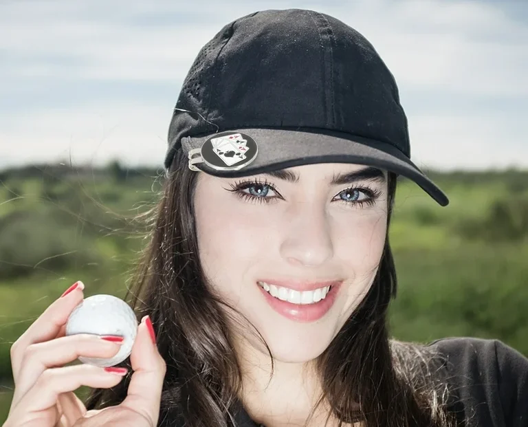 Golfhut-Clip, Ballmarker, Outdoor-Golfclips – Entdecken Sie die neuesten Erkenntnisse im Bereich Kopfbedeckungen – JoinTop | Hersteller von kundenspezifischen Hüten und Kappen | OEM- und ODM-Kopfbedeckungsfabrik – JoinTop | Hersteller von kundenspezifischen Hüten und Kappen | OEM- und ODM-Kopfbedeckungsfabrik Golf Hut Clip Ball Marker Outdoor Golf Clips