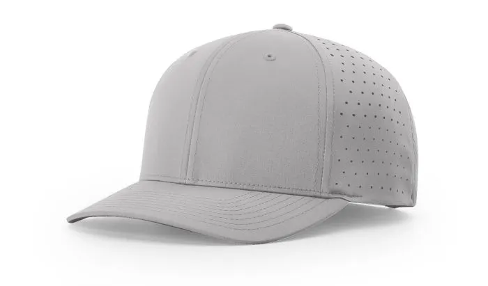 Серая влагоотводящая шапка с боковыми вентиляционными отверстиями